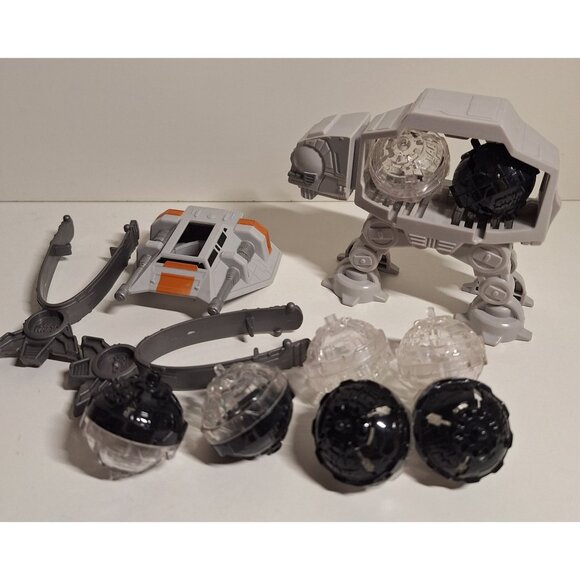 22 Star Wars Micro Force Squinkies Lot With AT-AT & Spaceship & Accessories - Picture 2 of 9